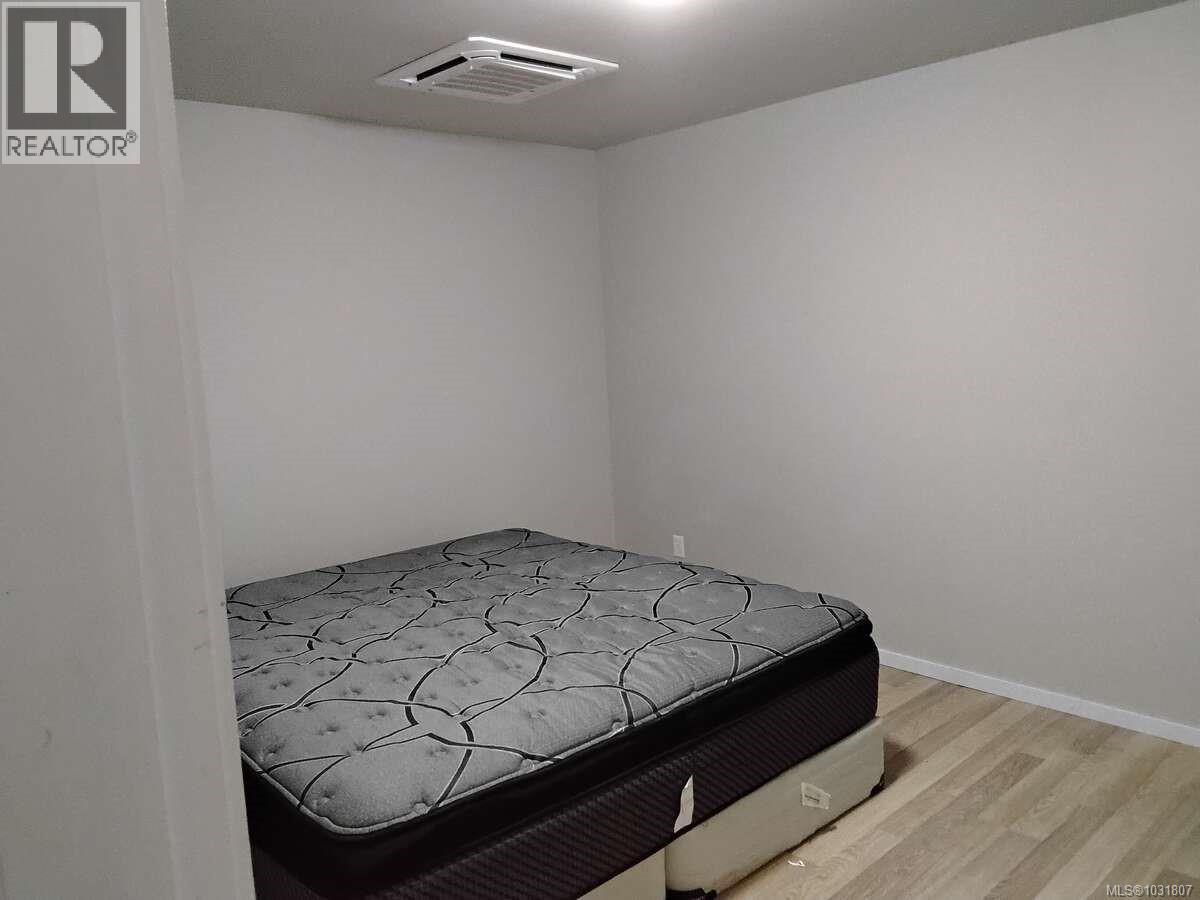 4759 YELLOW POINT RD - 42