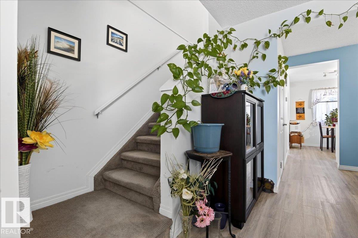 #3 18010 98 AV NW, Edmonton