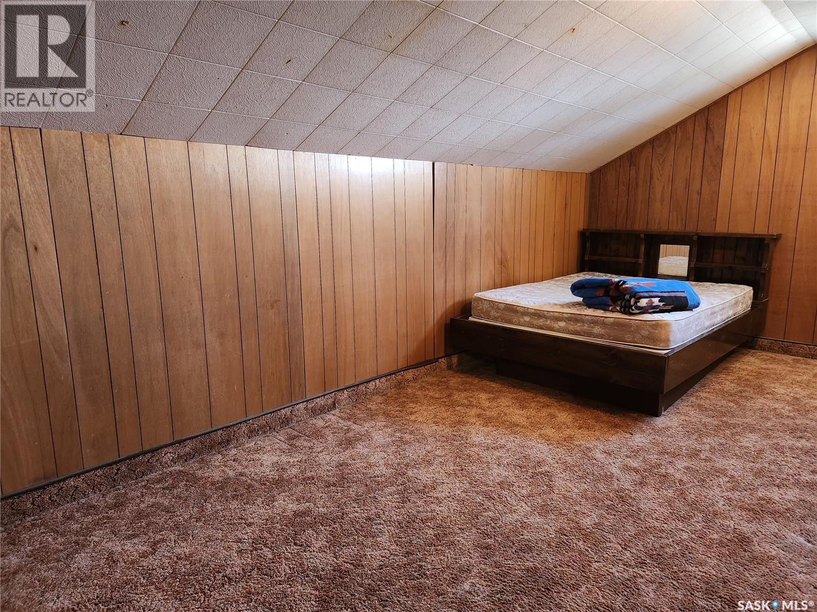 705 MAIN STREET - 20