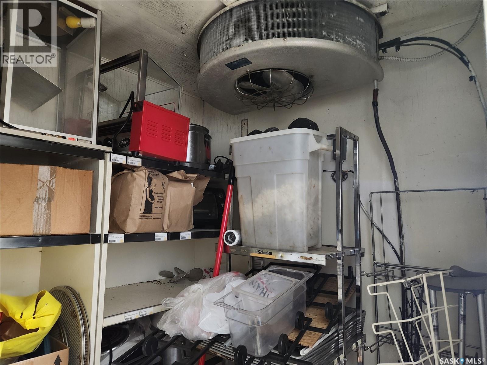 705 MAIN STREET - 33