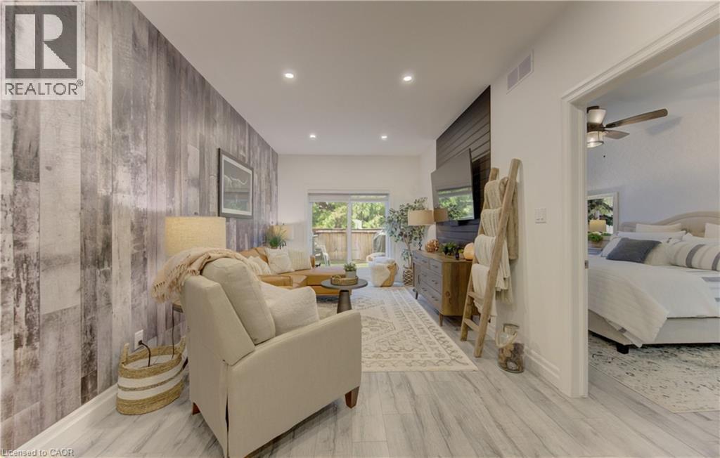 530 LAMPMAN PLACE - 14