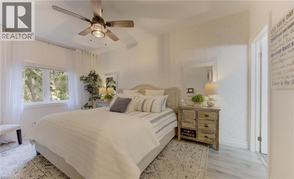 530 LAMPMAN PLACE - 24