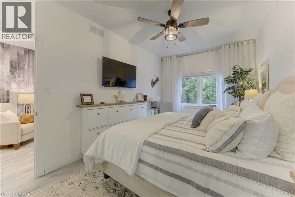 530 LAMPMAN PLACE - 25