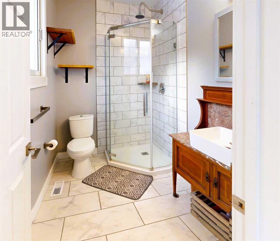 
          9805 100 Avenue
            <br/>
            <span>Plamondon</span>
            , 
            <span>AB</span>
             <span>T0A2T0</span>
         - Photo 11