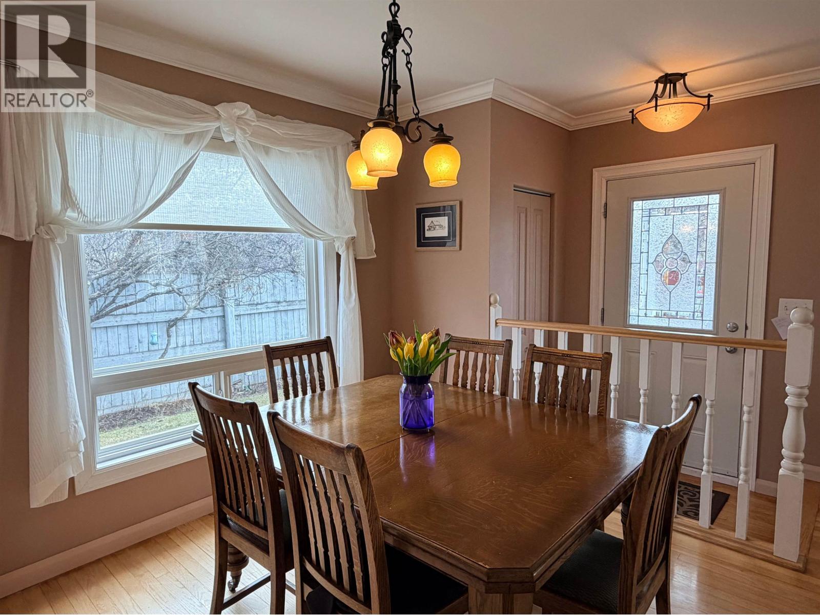 134 S FIFTH AVENUE - 8