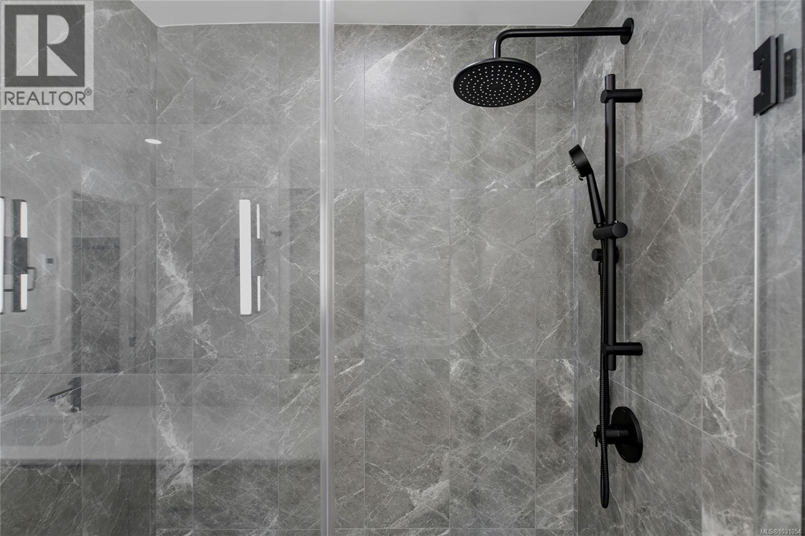 #314 2341 BEAR MOUNTAIN PKWY - 36