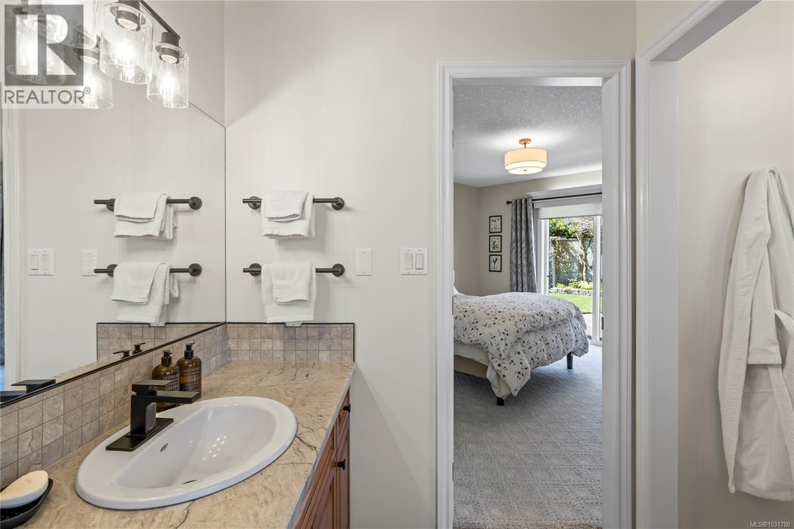 501 MUIRFIELD CLOSE - 17