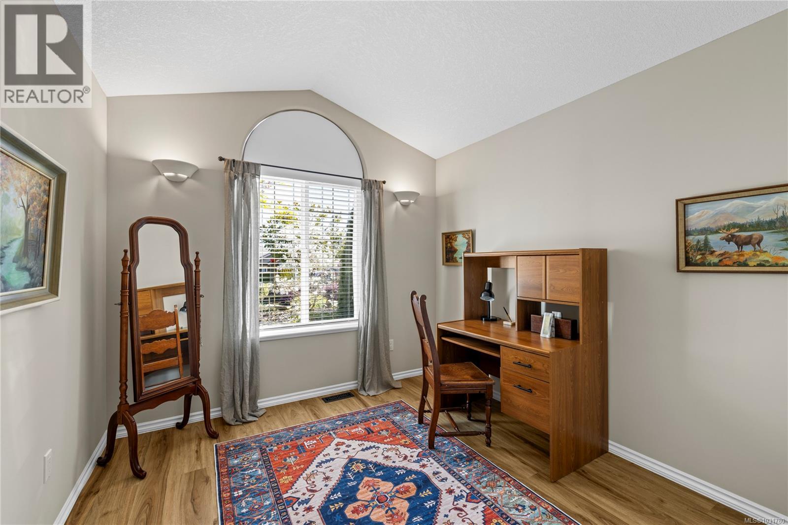 501 MUIRFIELD CLOSE - 19