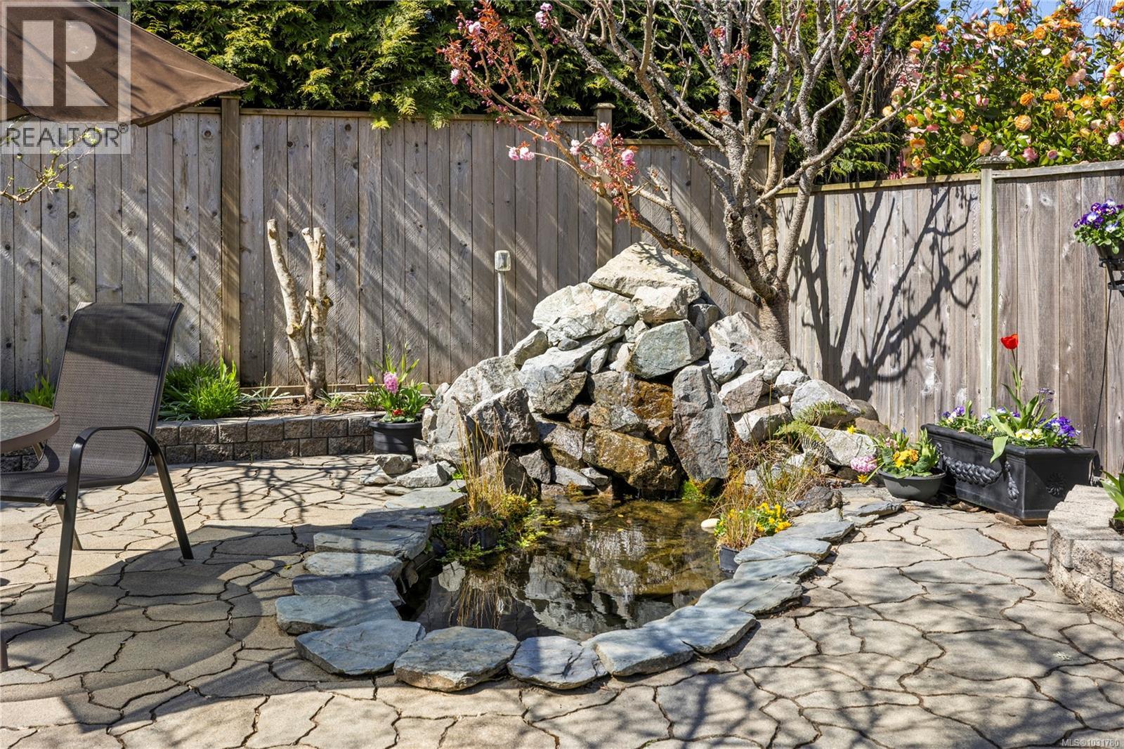 501 MUIRFIELD CLOSE - 31