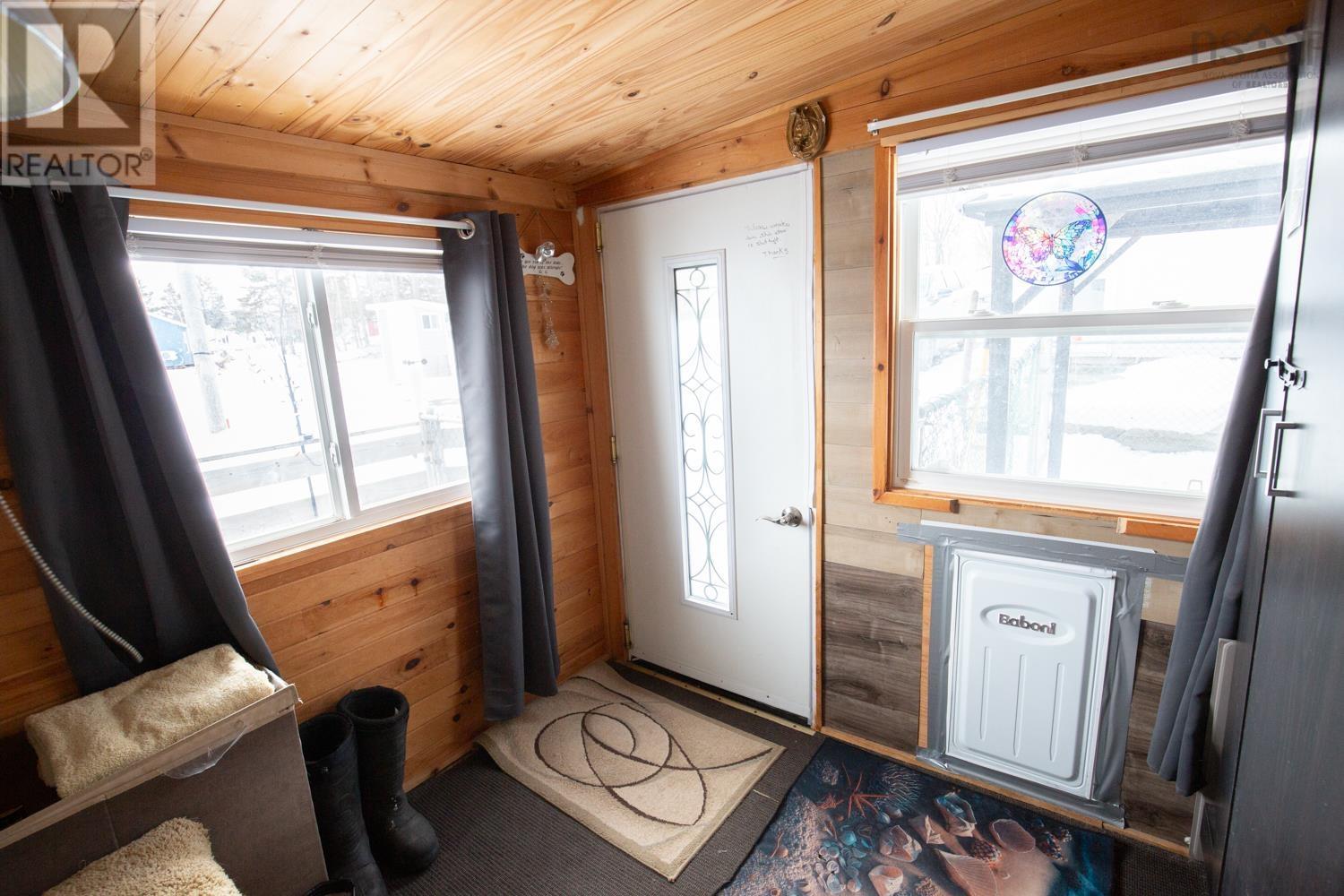 Property 13 of 25 of 402 SMITH POINT Road