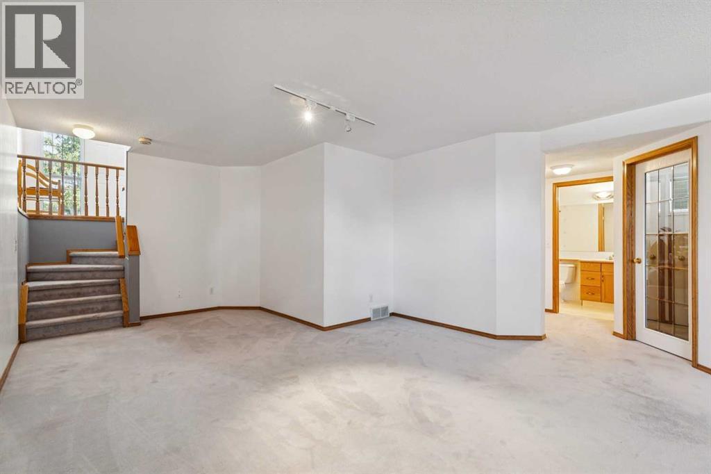 Single Family House Bi-level for Sale in  Anaheim Green NE Monterey Park Calgary 