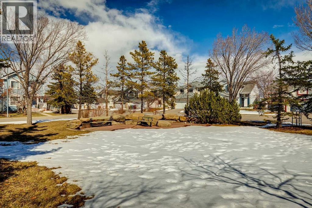 Single Family House Bi-level for Sale in  Anaheim Green NE Monterey Park Calgary 