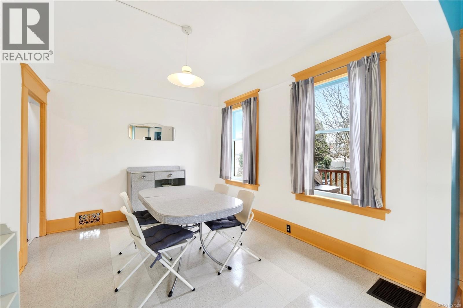 1150 EMPRESS AVE - 9