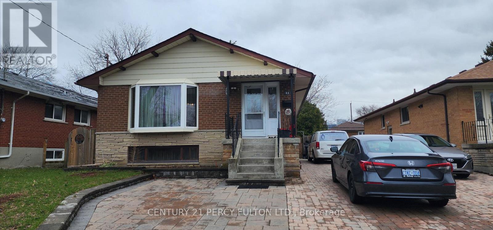 Listing photo of 41 MORAINE HILL BSMT. DRIVE
