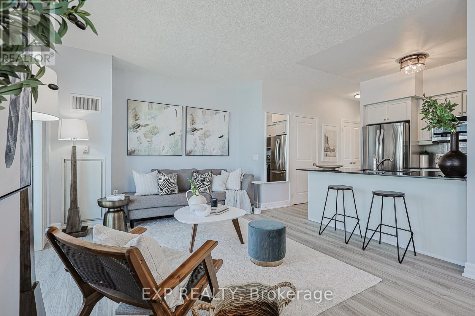 1101 - 58 MARINE PARADE DRIVE — photo 18
