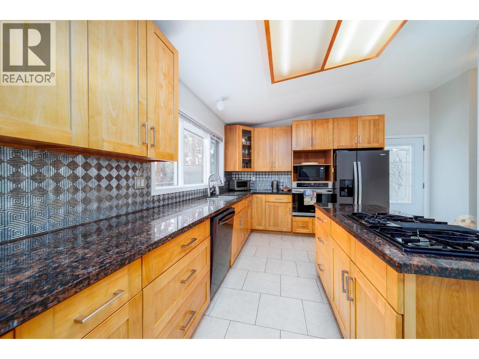 10943 Eva Road, Lake Country