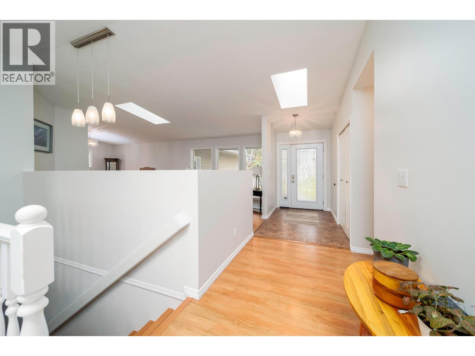 10943 Eva Road, Lake Country