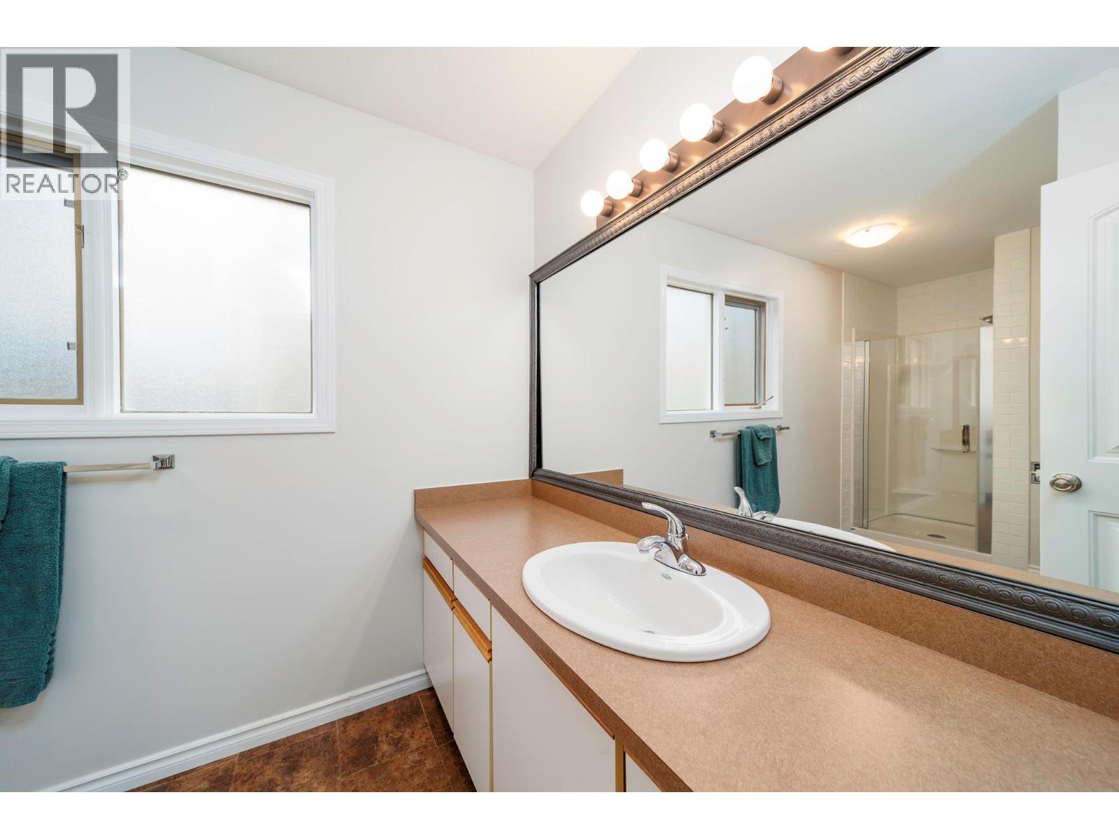 10943 Eva Road, Lake Country