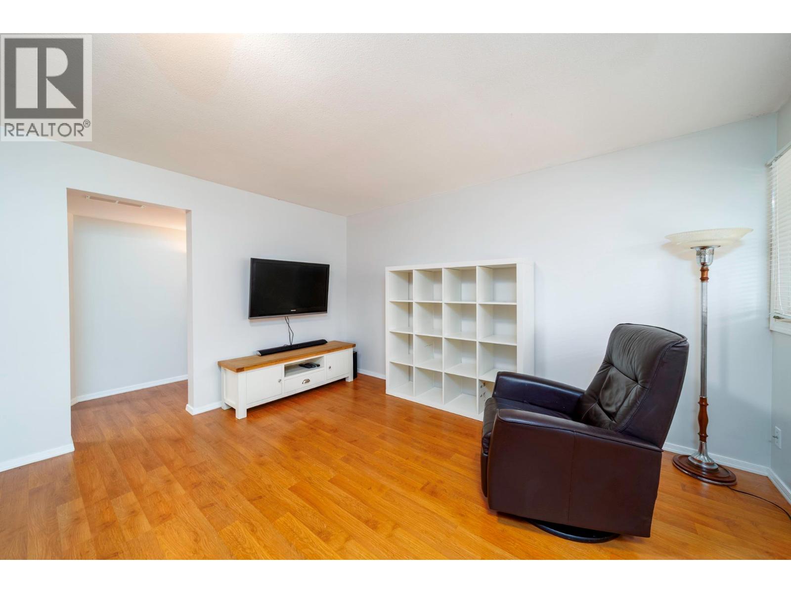 10943 Eva Road, Lake Country