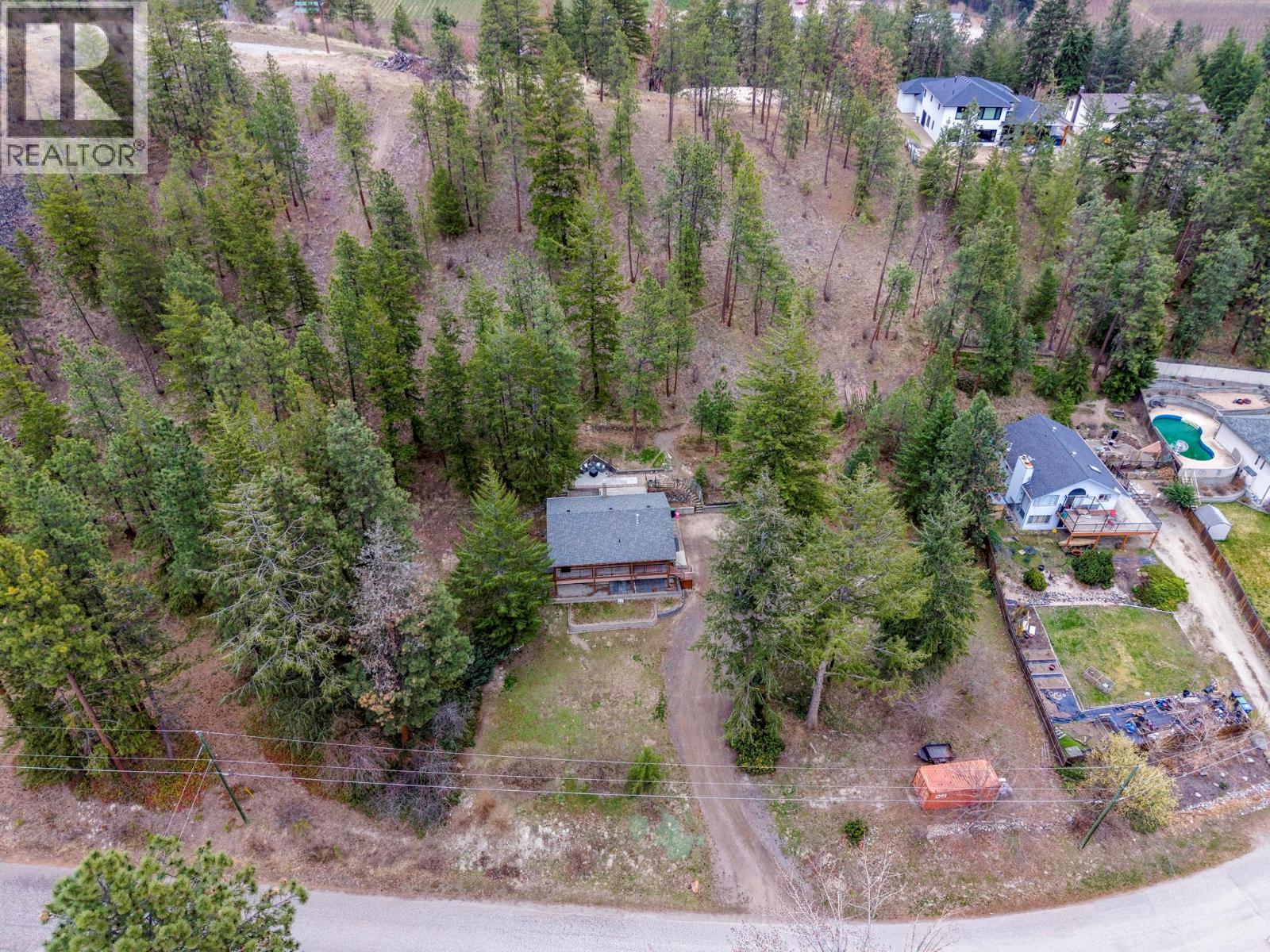 11011 Hallam Drive, Lake Country