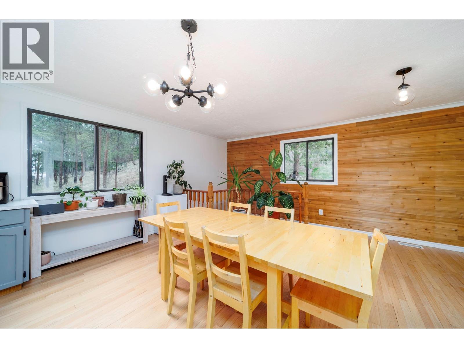 11011 Hallam Drive, Lake Country