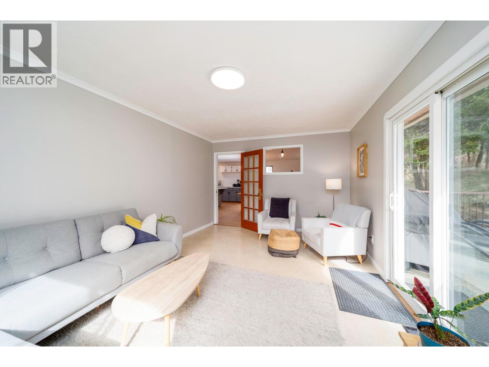 11011 Hallam Drive, Lake Country