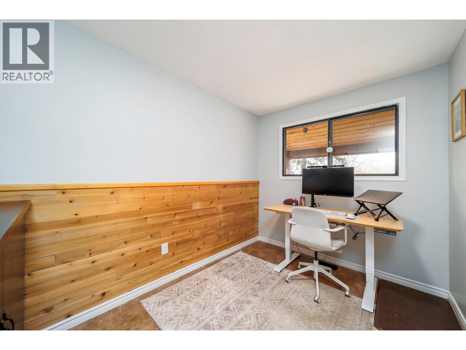 11011 Hallam Drive, Lake Country