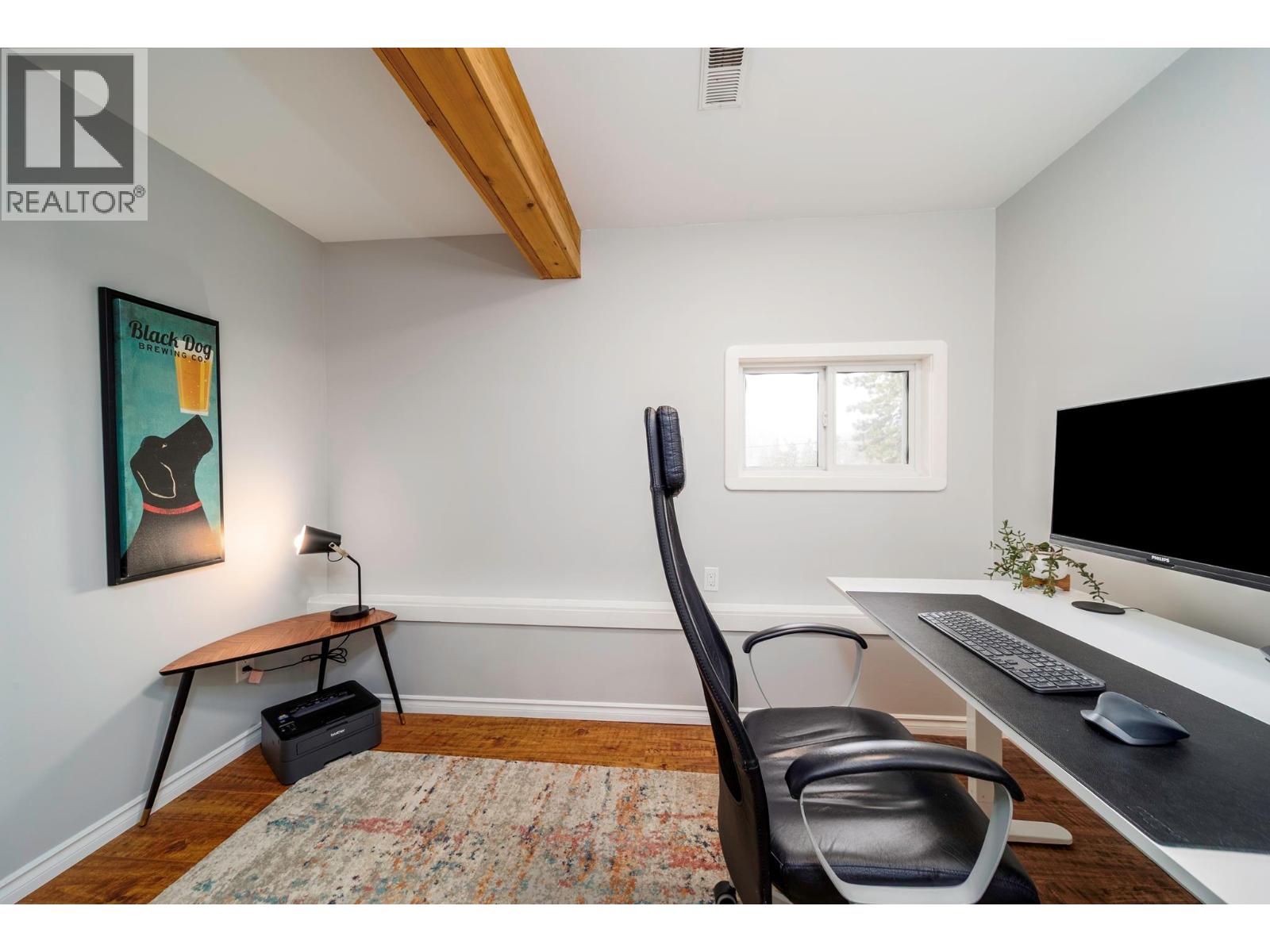 11011 Hallam Drive, Lake Country