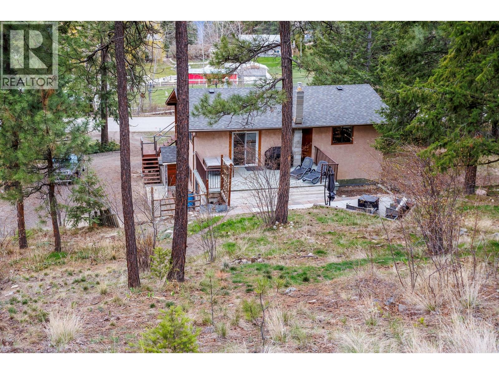 11011 Hallam Drive, Lake Country