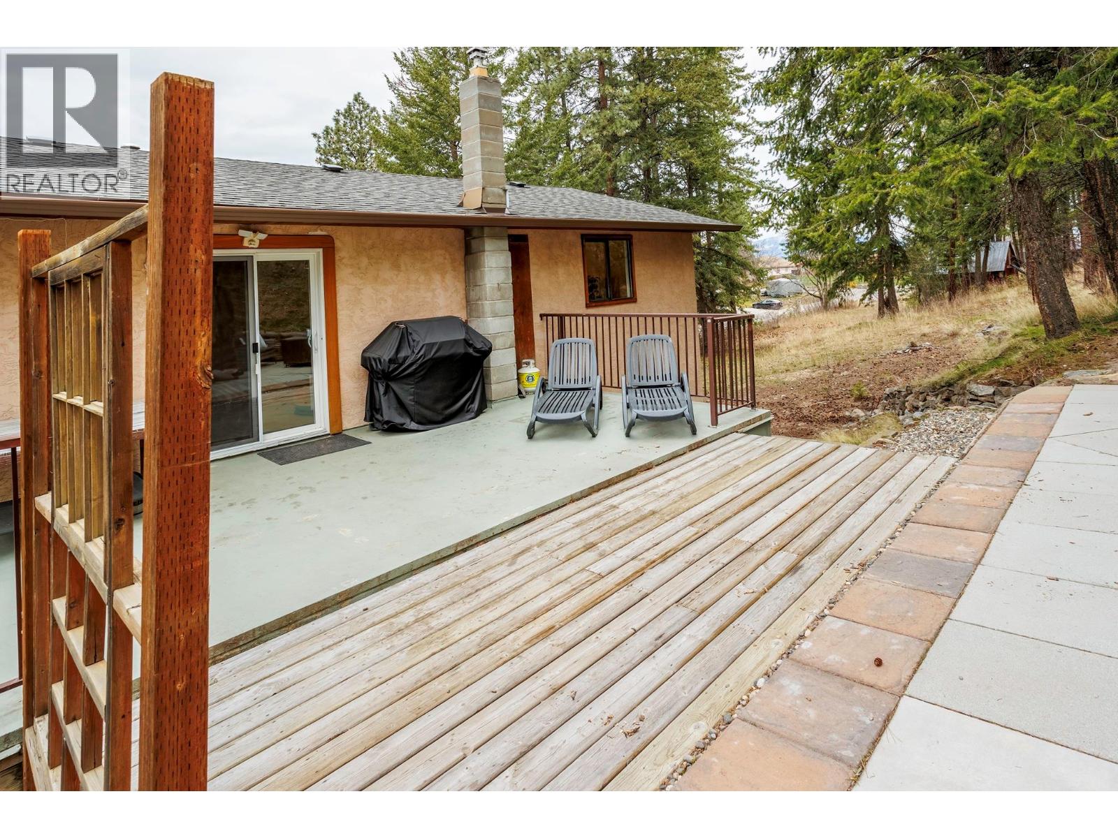 11011 Hallam Drive, Lake Country