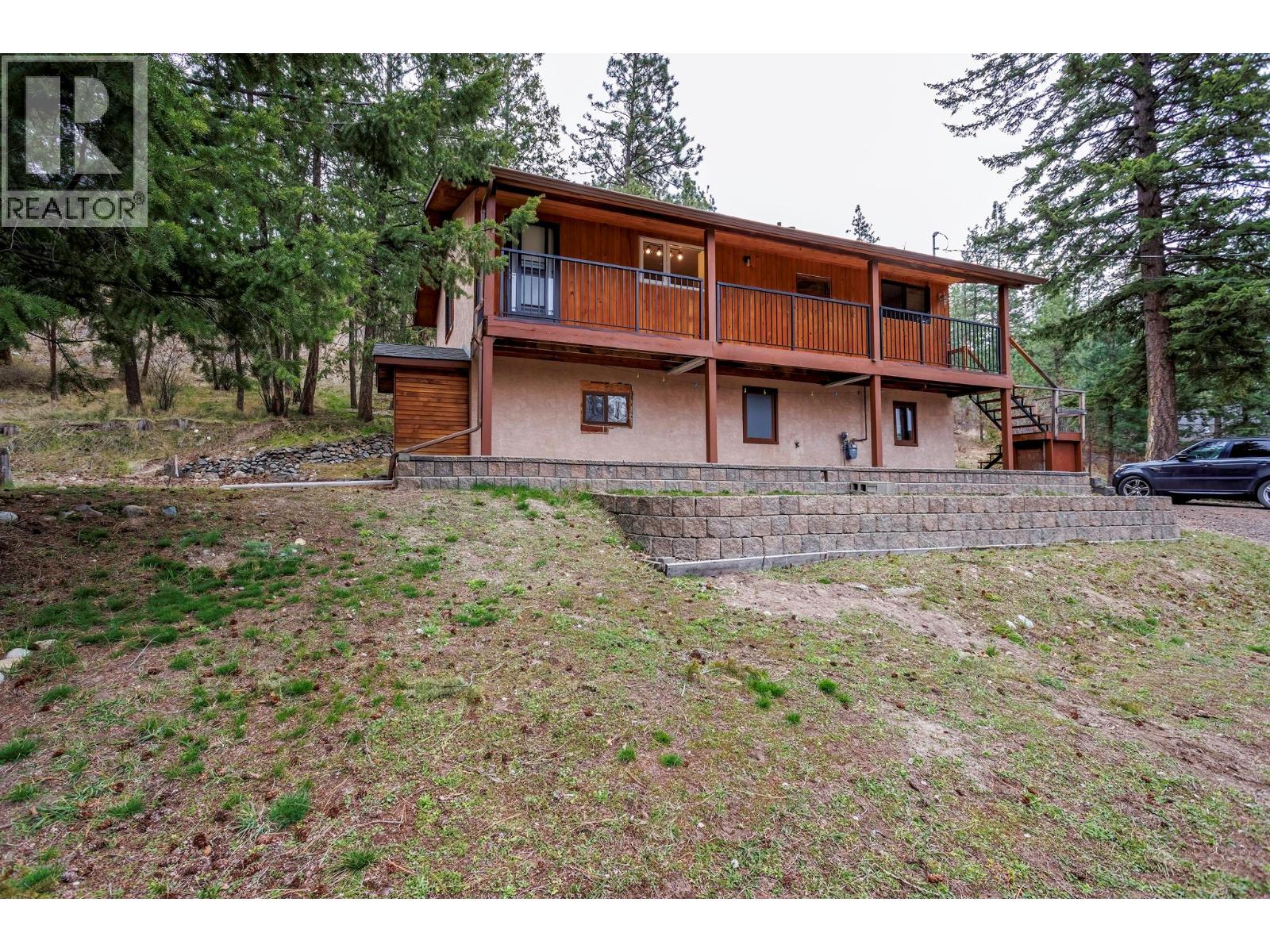 11011 Hallam Drive, Lake Country
