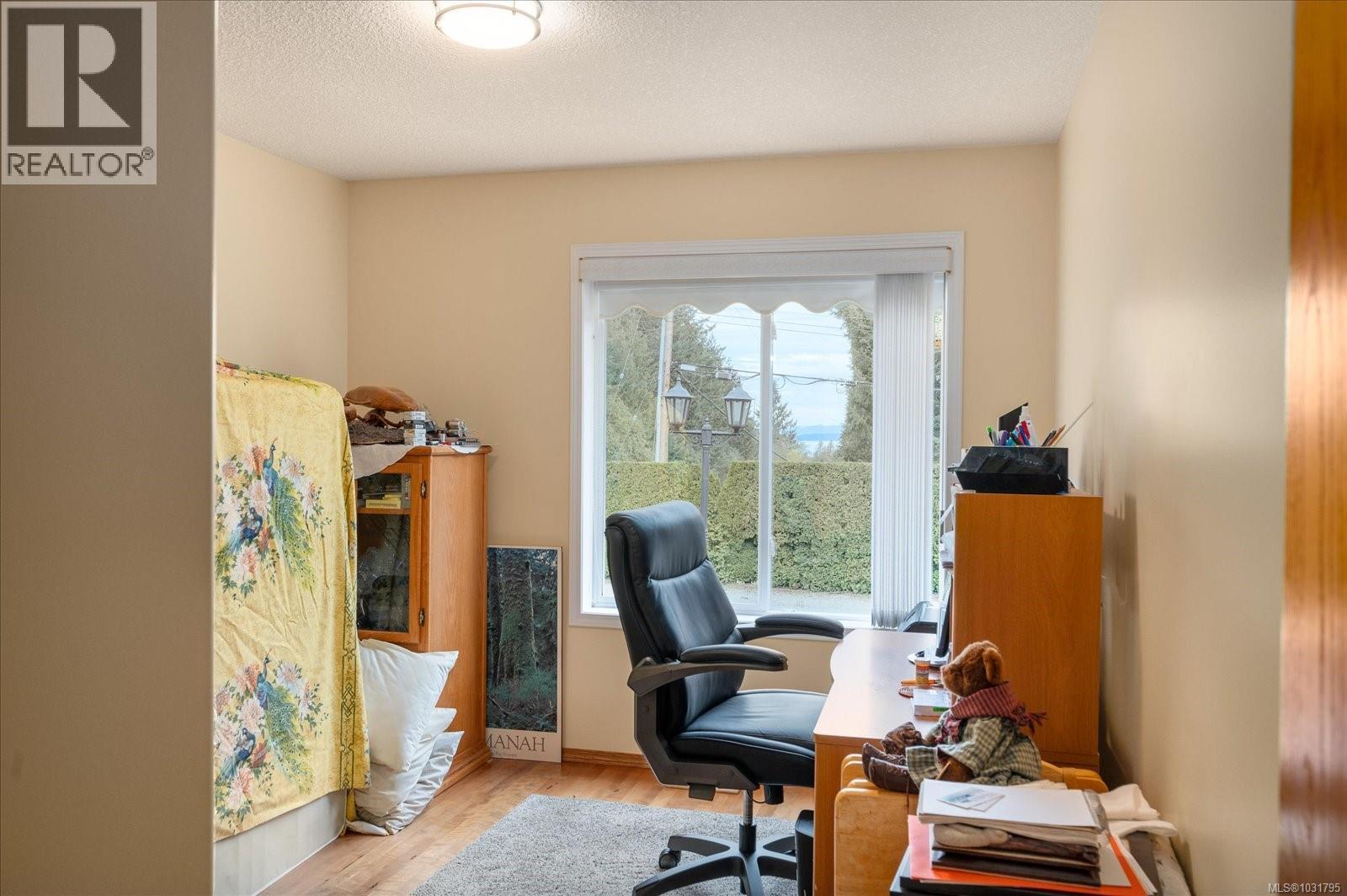 548 FOURNEAU WAY - 11