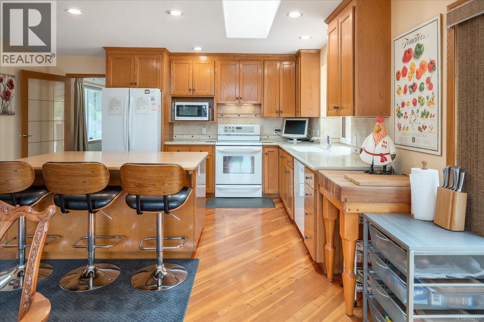 548 FOURNEAU WAY - 22