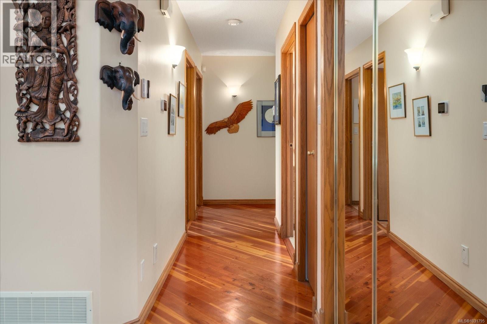 548 FOURNEAU WAY - 30