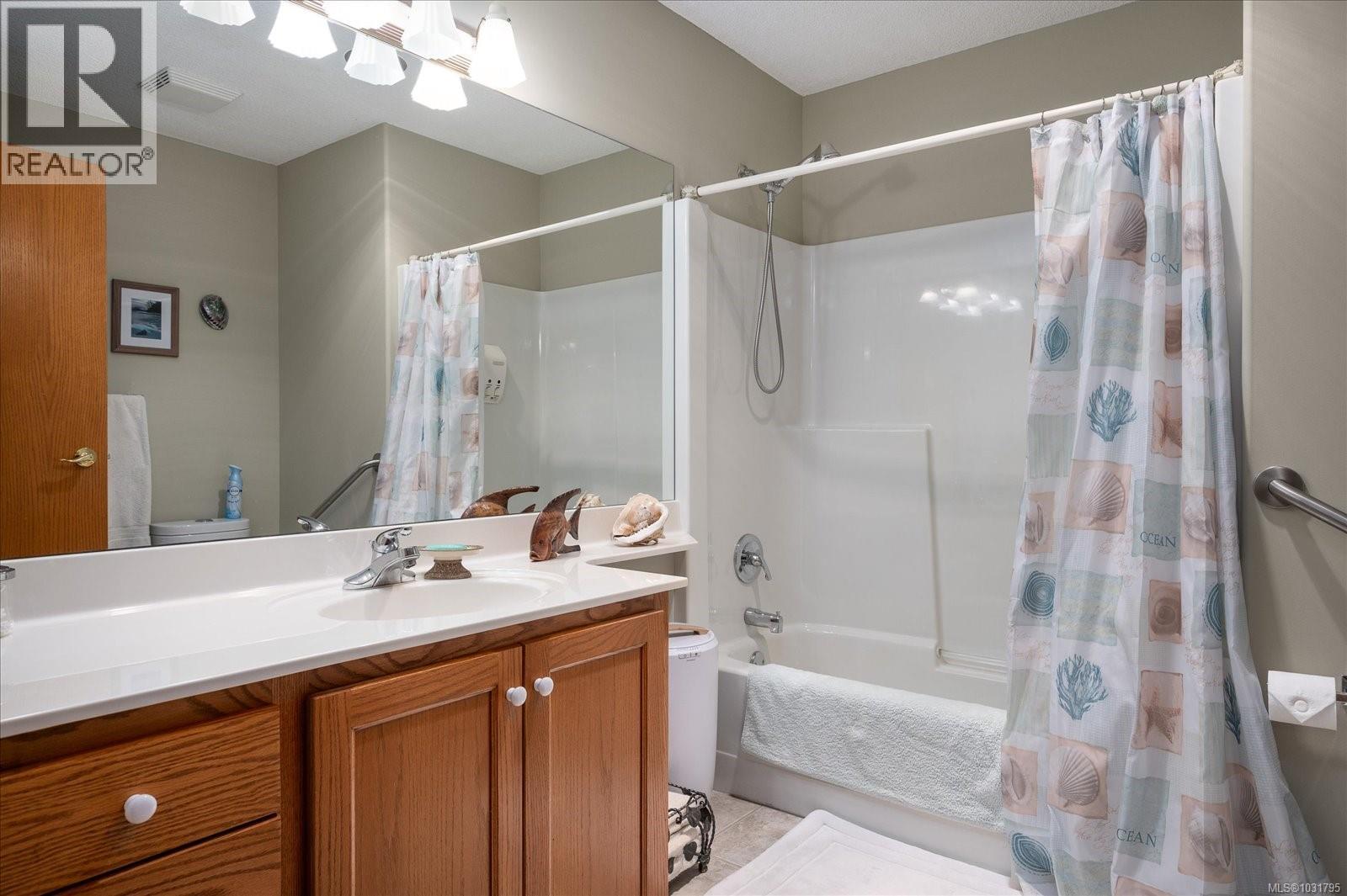 548 FOURNEAU WAY - 34