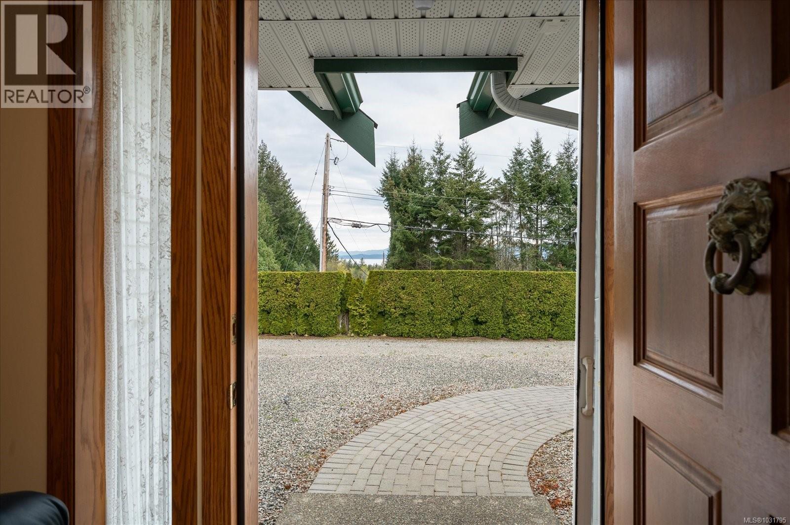 548 FOURNEAU WAY - 40