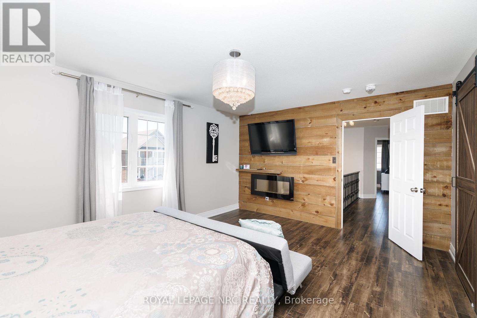 7764 SYCAMORE DRIVE — photo 34