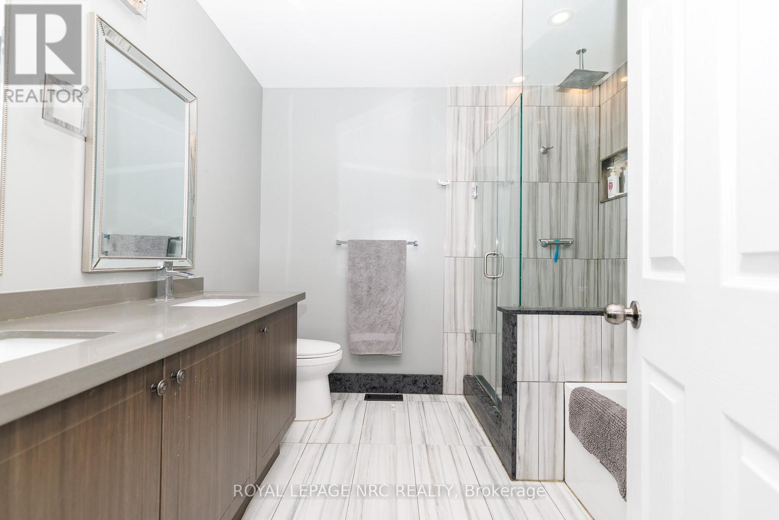 7764 SYCAMORE DRIVE — photo 35