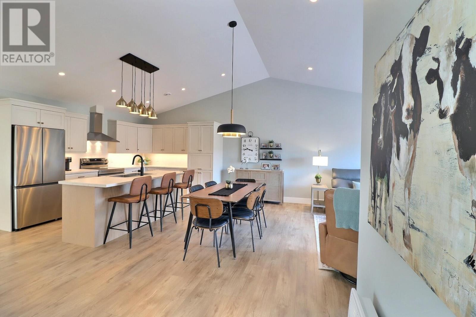19 Ellis Avenue - 11