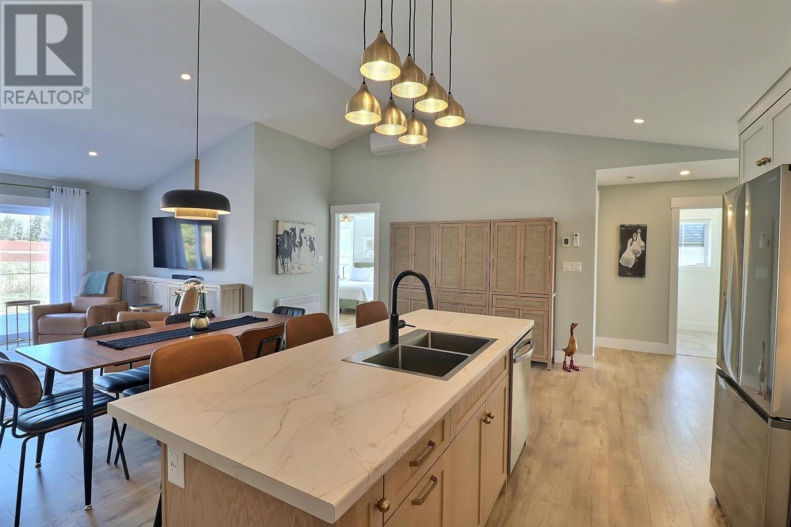 19 Ellis Avenue - 8