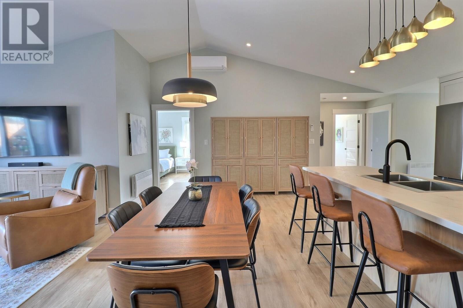 19 Ellis Avenue - 9