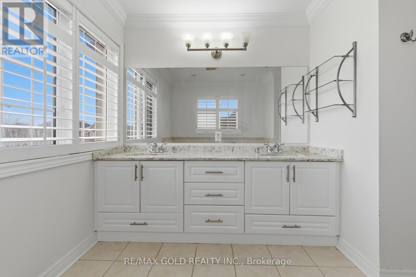 2 CALDERSTONE ROAD - 24