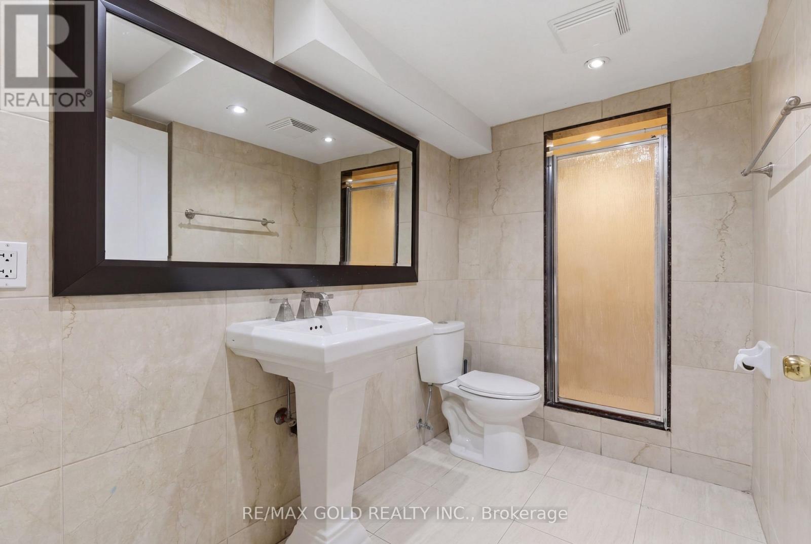 2 CALDERSTONE ROAD - 40