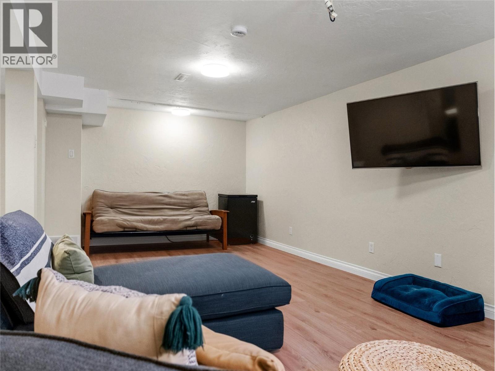 1841 ASPEN DRIVE - 54