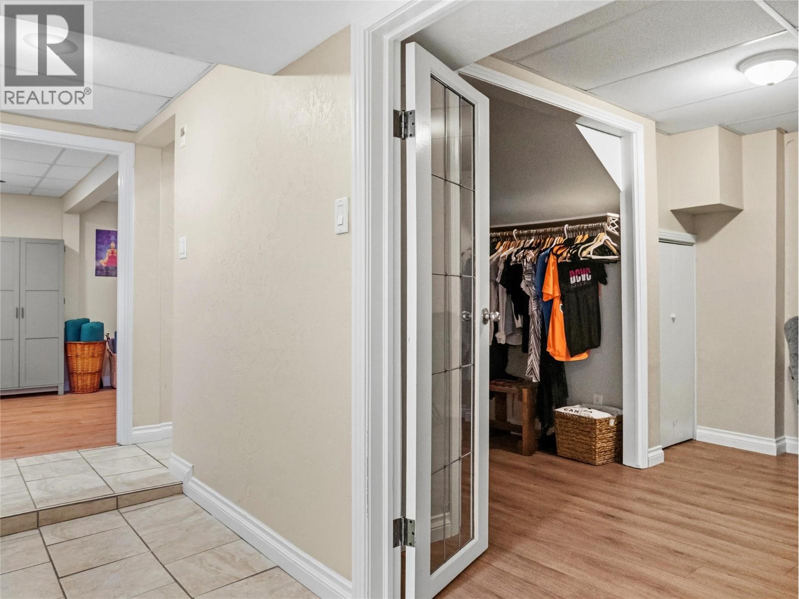 1841 ASPEN DRIVE - 51