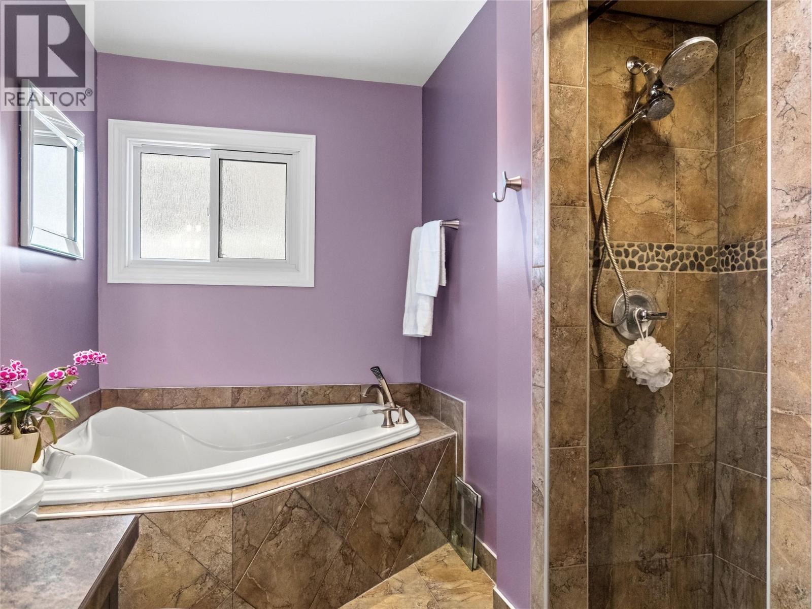 1841 ASPEN DRIVE - 27