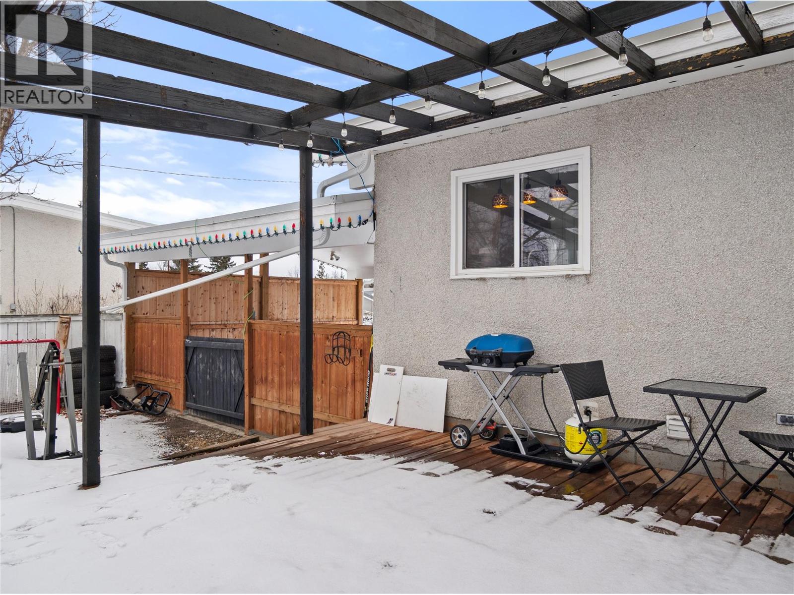 1841 ASPEN DRIVE - 73