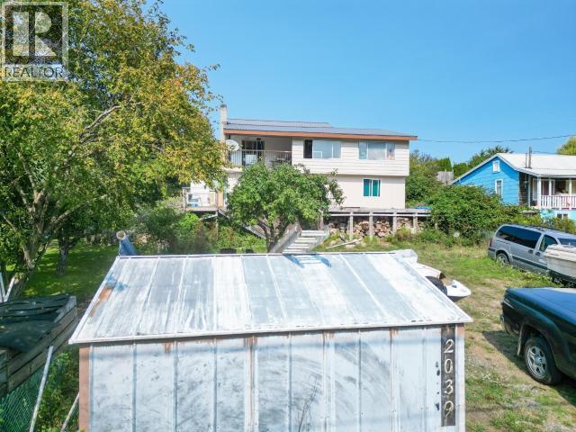 2039 MAIN STREET - 23