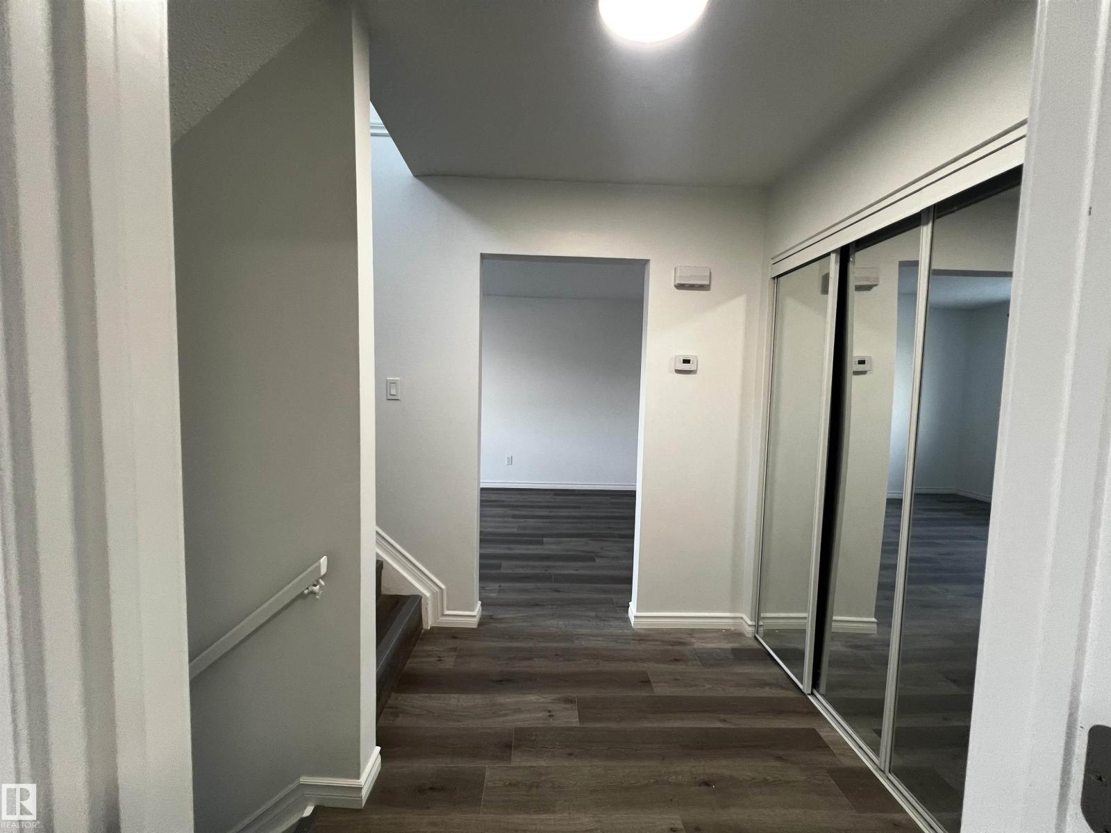 3323 107 AV NW NW, Edmonton