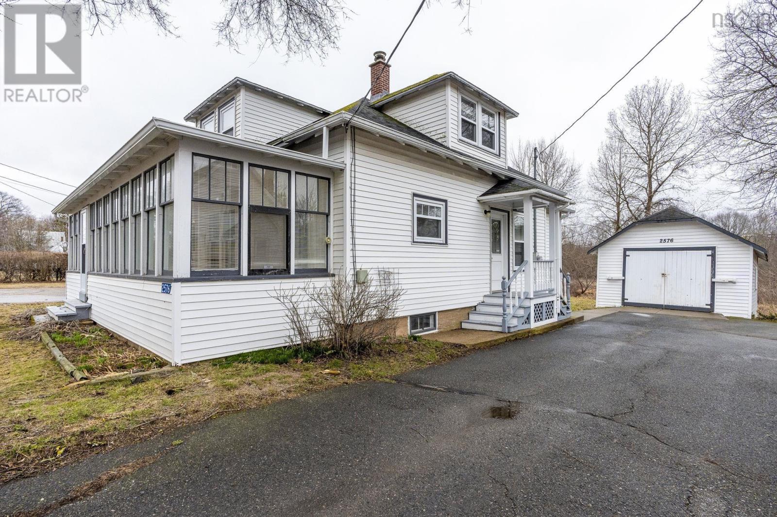 Property 2 of 47 of 2576 1 Highway